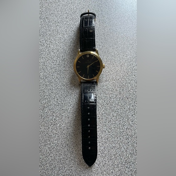 Bulova Crystal Black Croc Embossed Men's Dress Watch - Picture 2 of 8